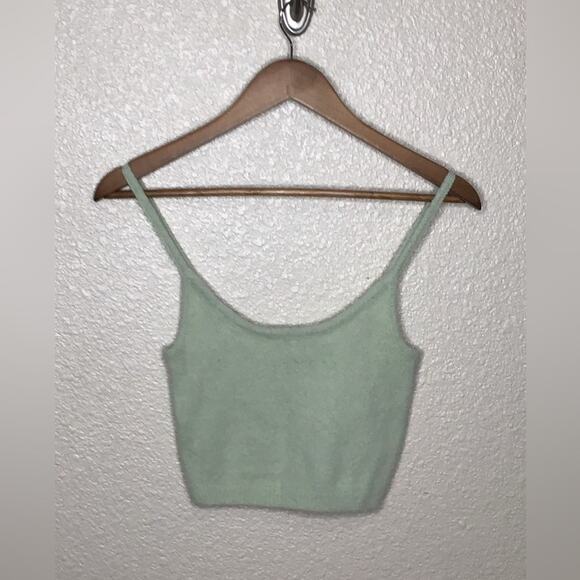 Kendall & Kylie Green Fuzzy Top Size XS - Picture 1 of 4